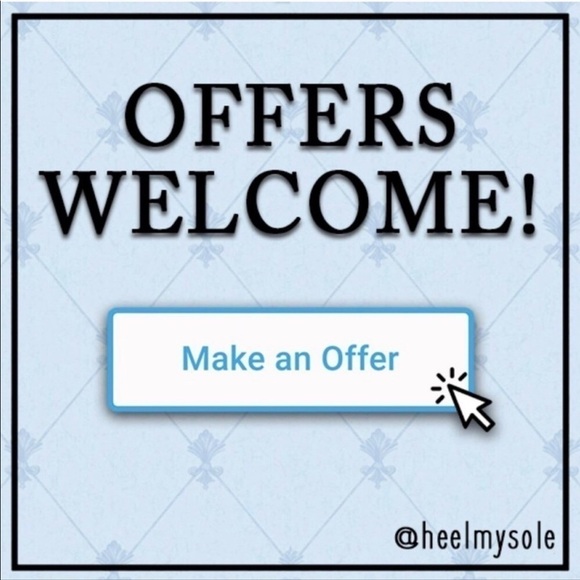 Bjorndal ‘Karla’ Suede Ankle Bootie - Picture 2 of 15